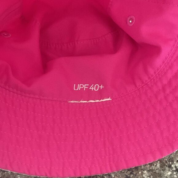 NIKE White LOGO Swoosh Bucket Hat with Strap reversible - Picture 3 of 5